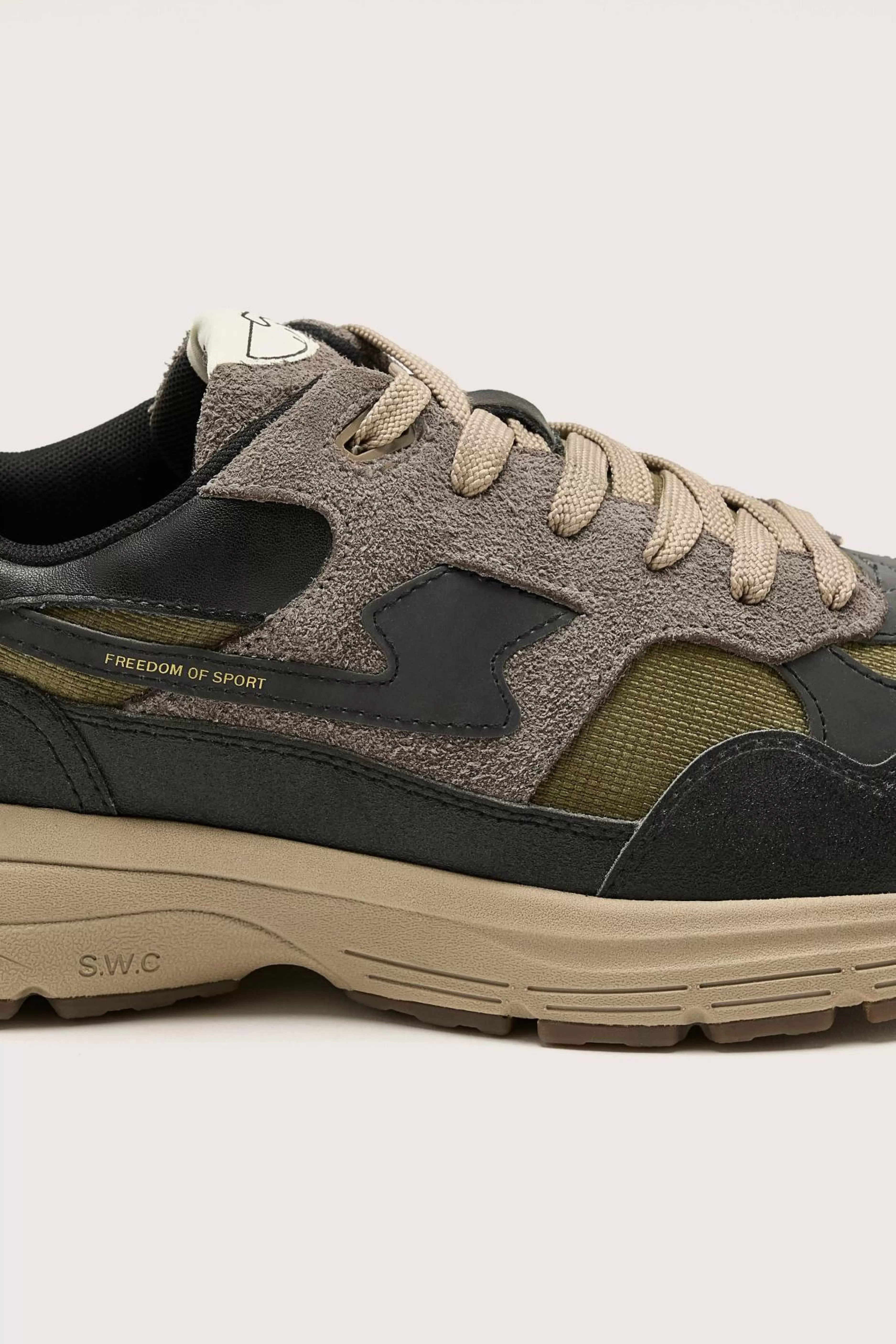 Amiel S-Strike Geo-Merged Voor Mannen-Stepney workers club Fashion
