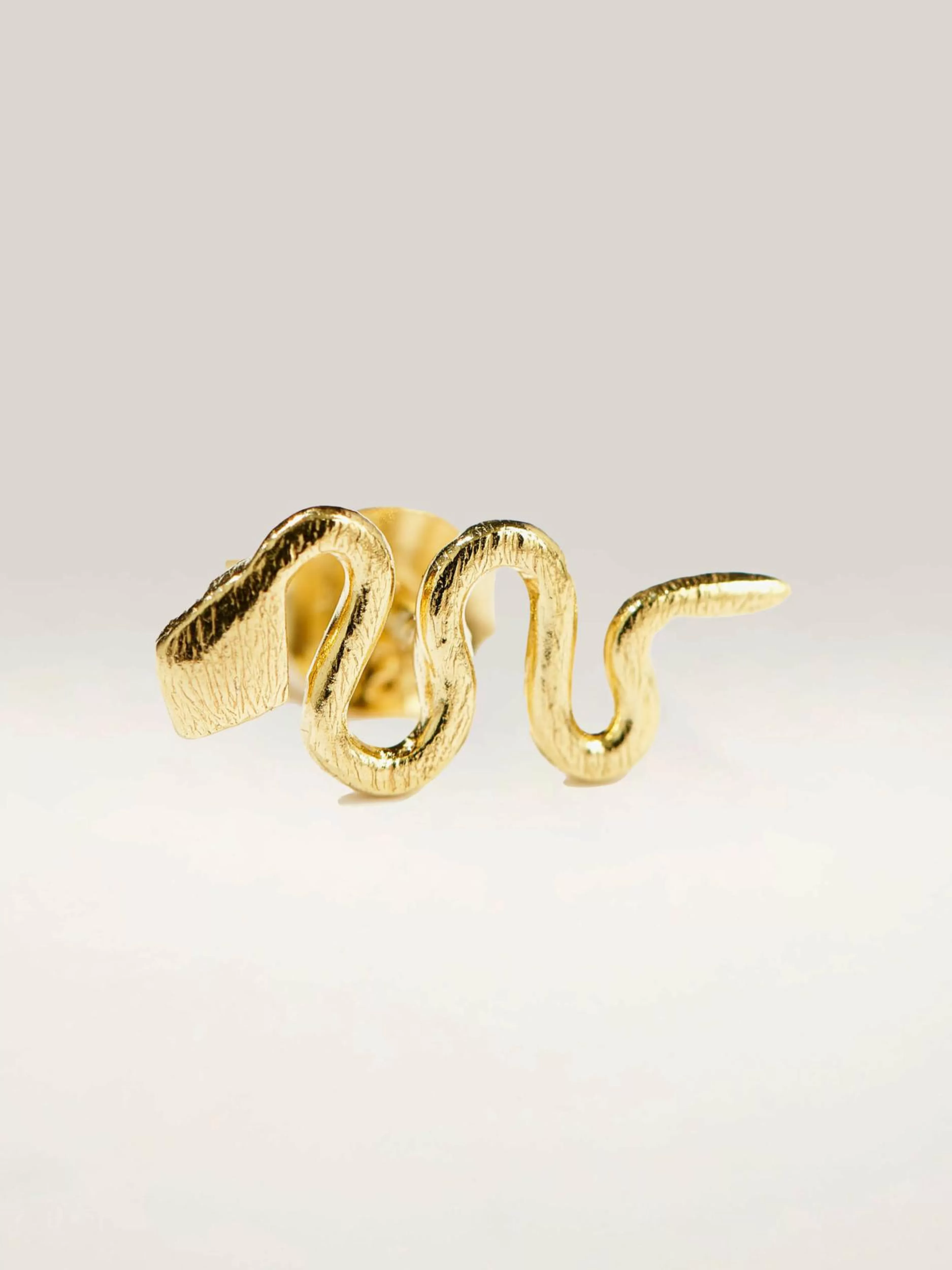 Serpent Stud Oorbellen-Vadi jewels Shop